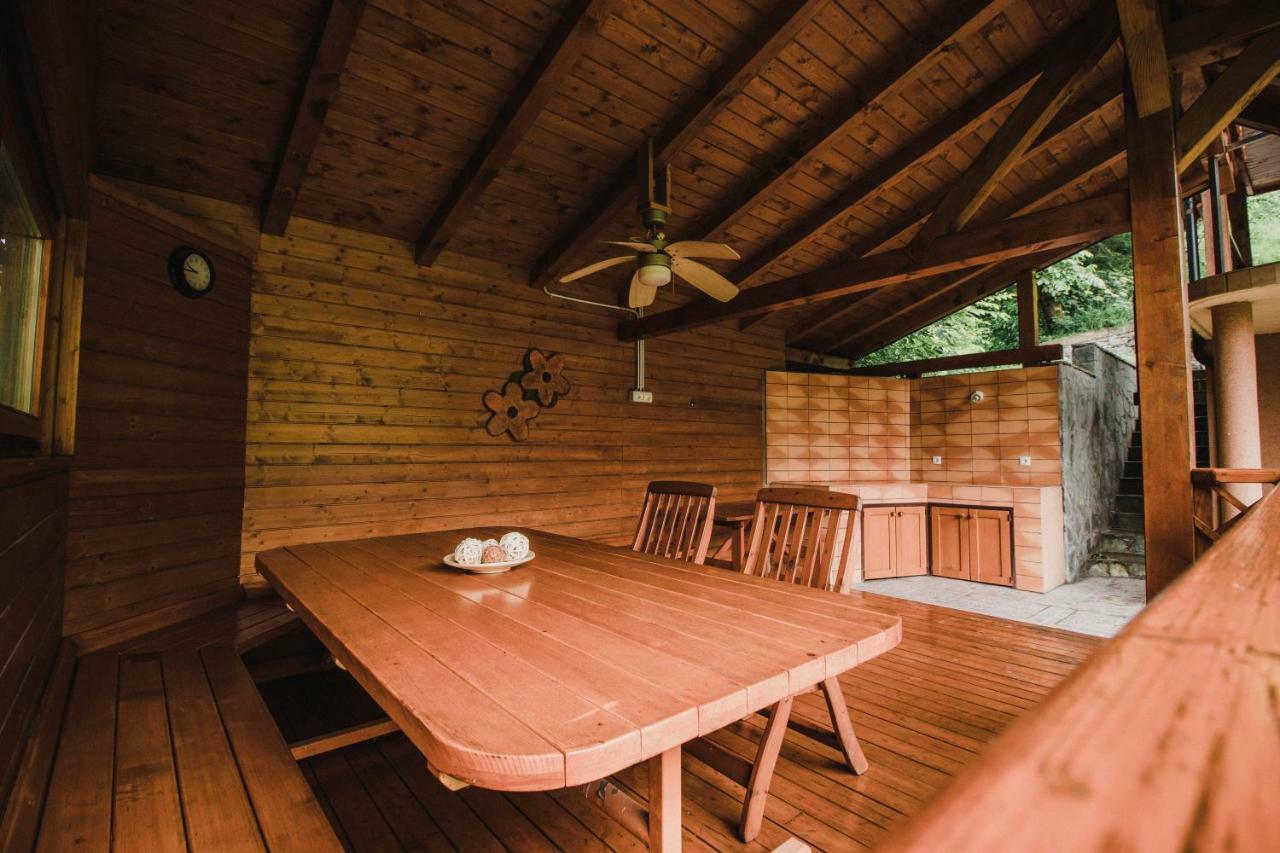 Lazec Country House Villa Pluznje Екстериор снимка